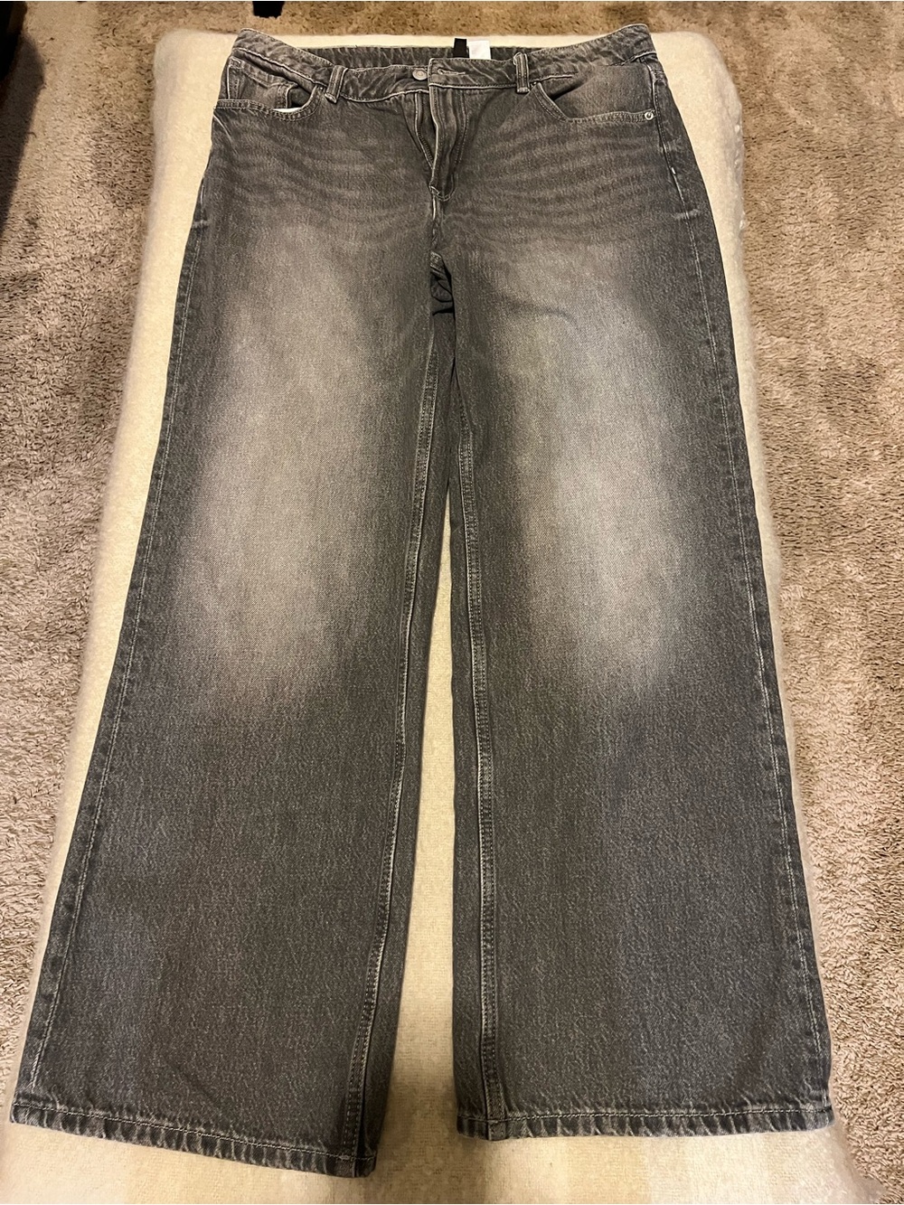 Divided Wide Leg Faded Gray Jeans